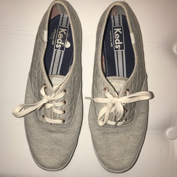 Cute grey quilted keds sneakers - Picture 2 of 7